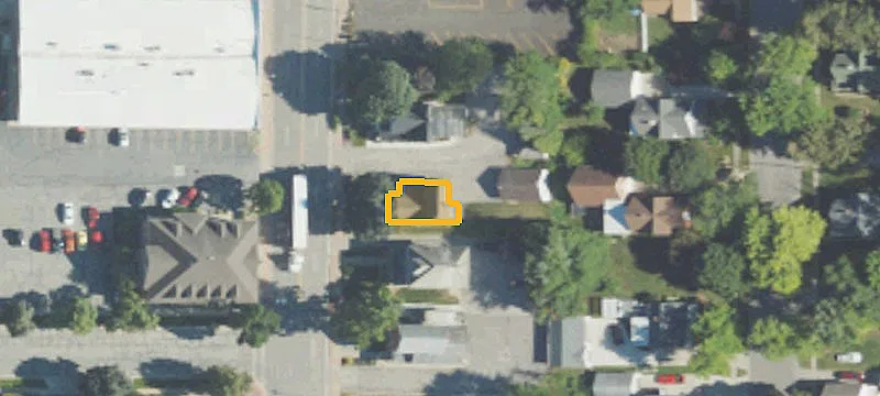 159 Main St