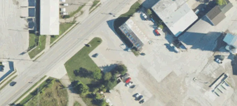1384 Lk Lansing Rd