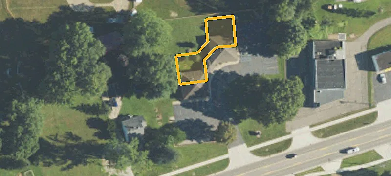 330 Main St