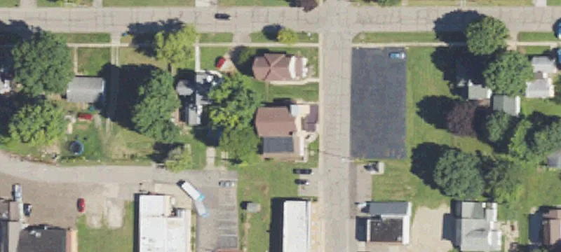 121 Pearl St