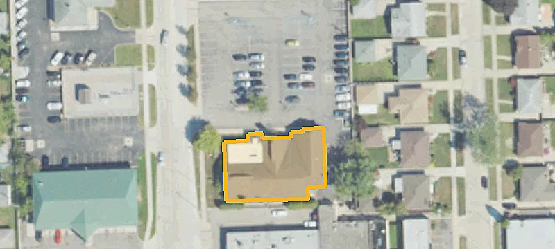 25100 Kelly Rd