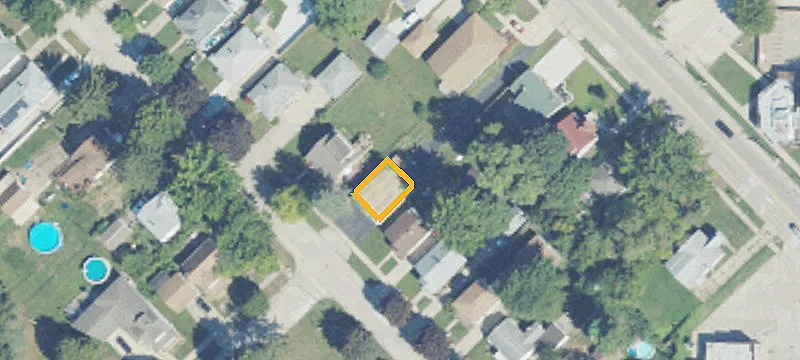 32 Dorothea St