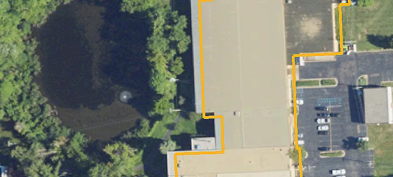 1060 Ww Maple Rd