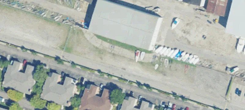 24200 Jefferson Ave
