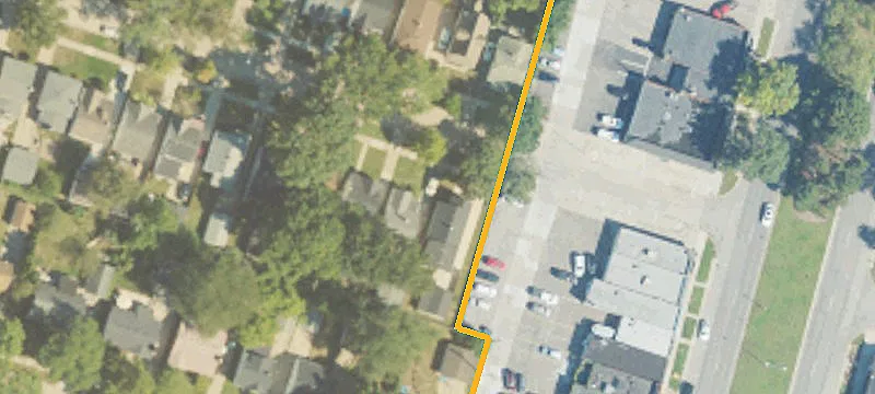 1953 Roslyn Rd