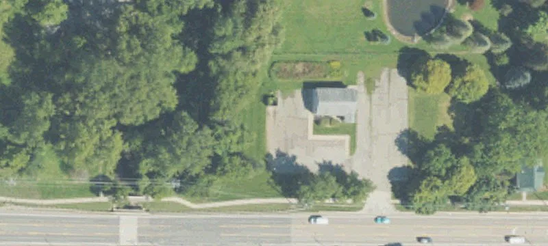 340 Grand Riv Rd