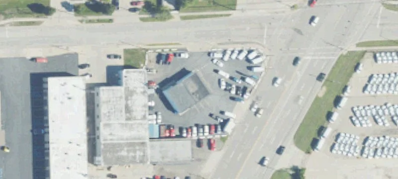 29999 Groesbeck Hwy