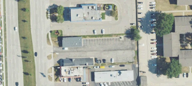 40150 Van Dyke Ave