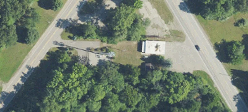 6900 Wayne Rd