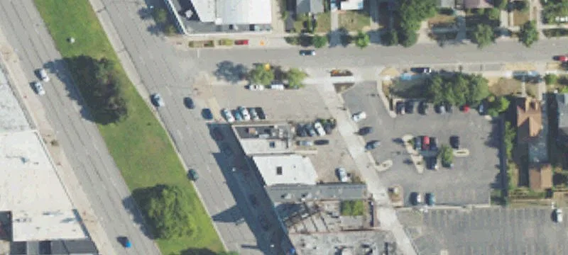 22950 Woodward Ave