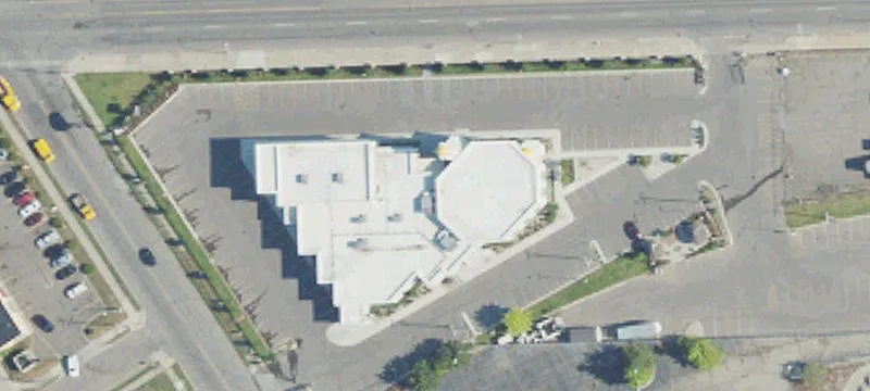 8835 Warren Ave