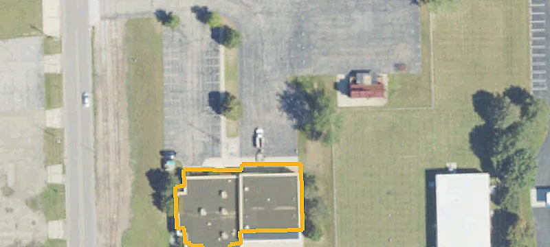 101 Russell Rd