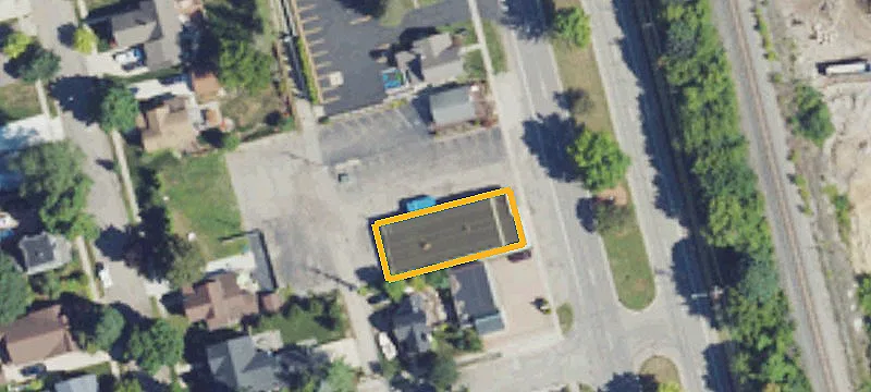 438 Main St