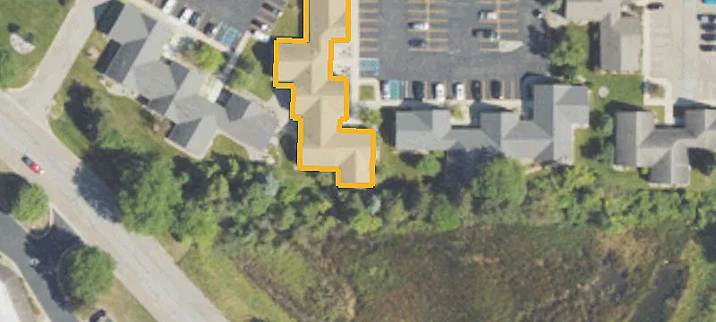 2165 Cmns Pkwy, Unit 15