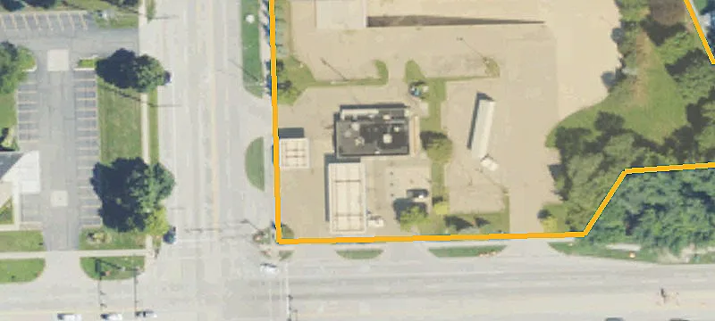 16851 15th Mile Rd