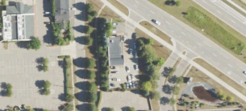 32661 Northwestern Hwy