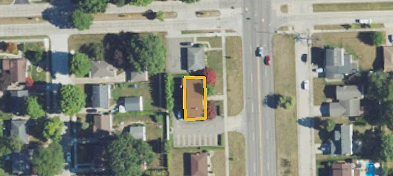1049 Inkster Rd