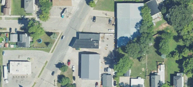 108 Woodside Ave