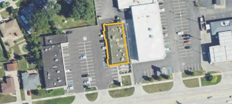 15015 13th Mile Rd