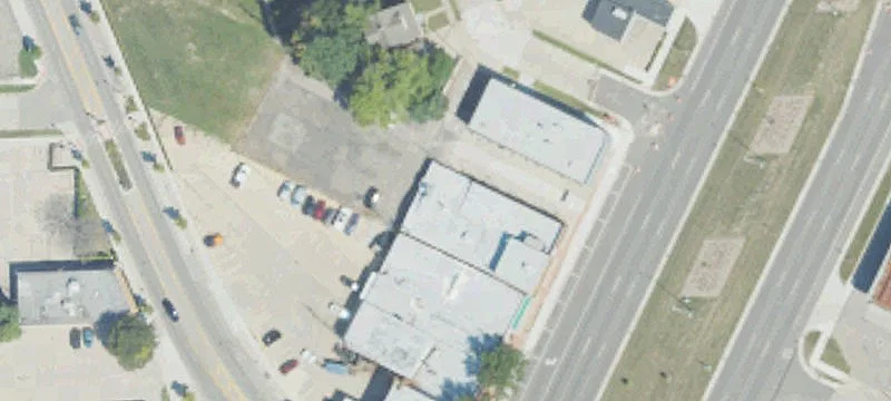 28351 Gratiot Ave
