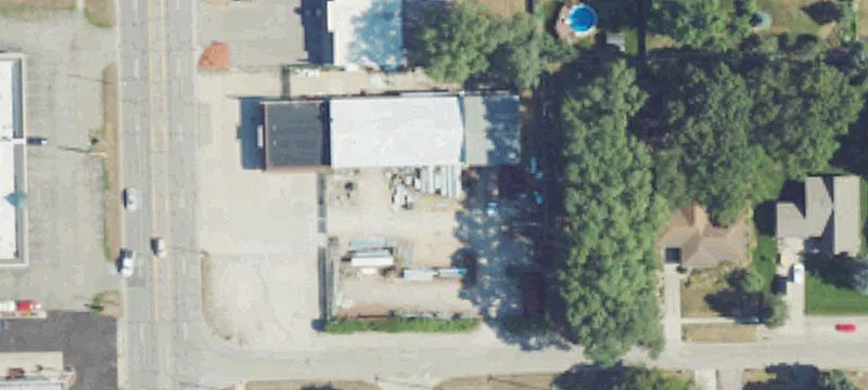 46410 Van Dyke Ave