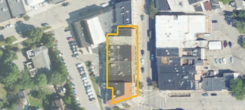 112 Main St