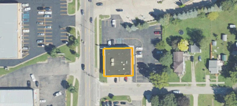 225 Main St