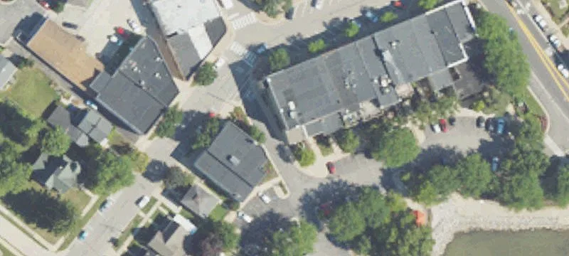 143 Riley St