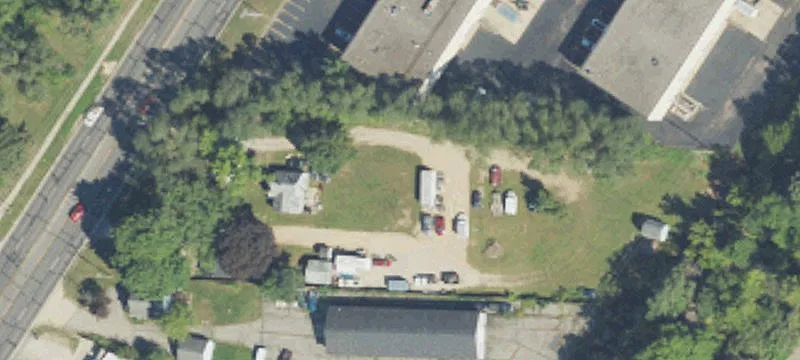 4846 Riv NE Dr