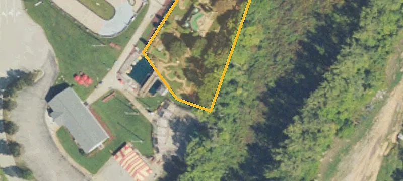 4400 Ball Park NE Dr