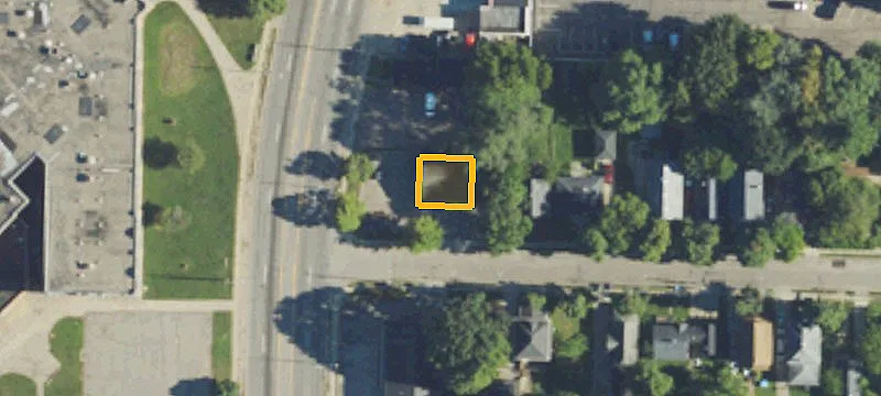 1925 Cedar St