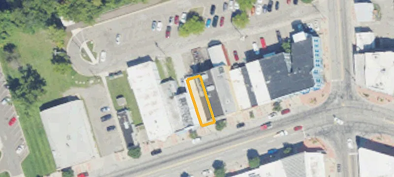 138 Grand Riv Ave, Unit 8