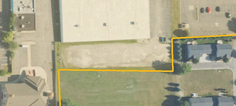 4400 14th Mile Rd