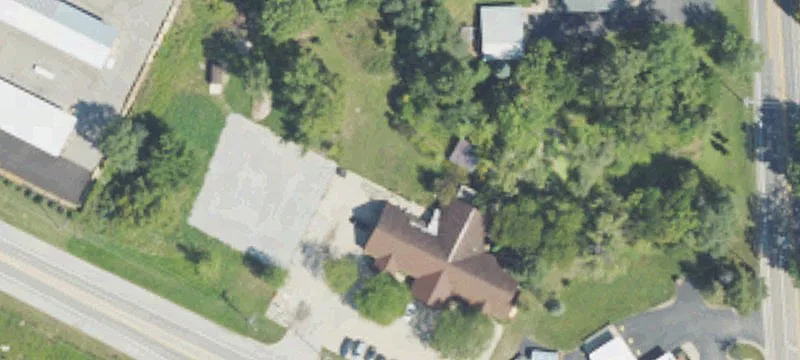 1235 Grand Riv Rd Ste, Unit 1