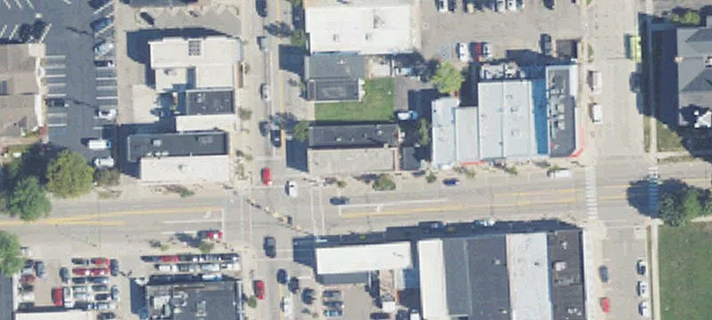 102 Lafayette St