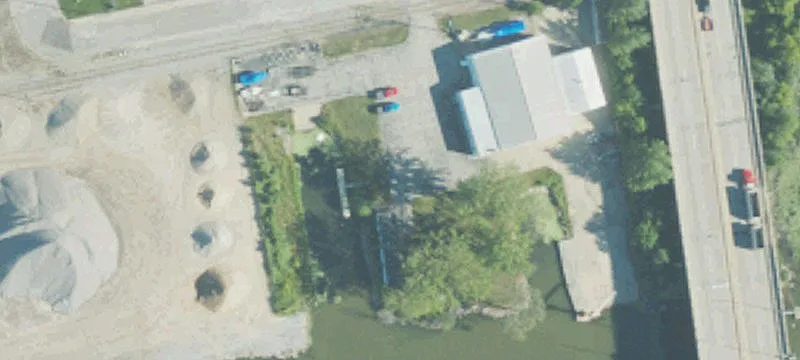 704 Martin St