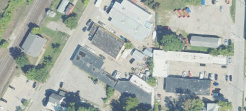 195 Grand Ave