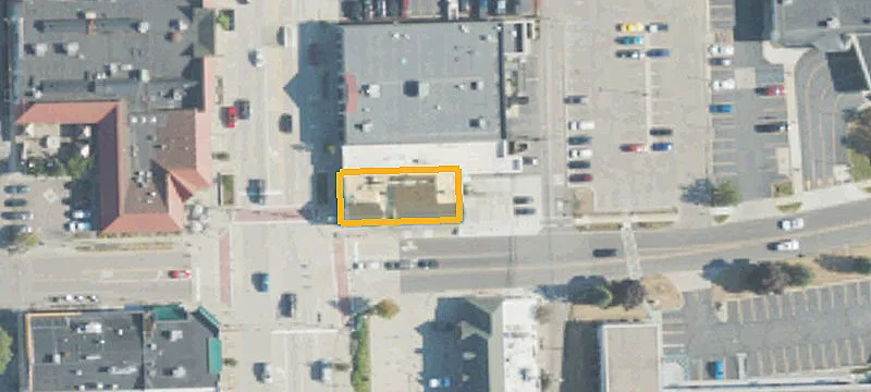 200 Main St