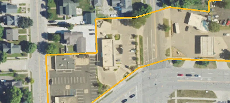 499 Main St