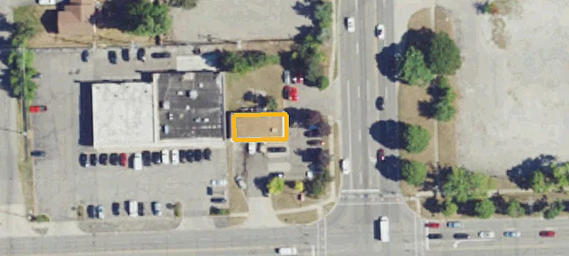 22020 10th Mile Rd