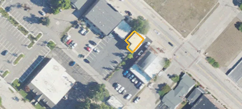 321 Main St