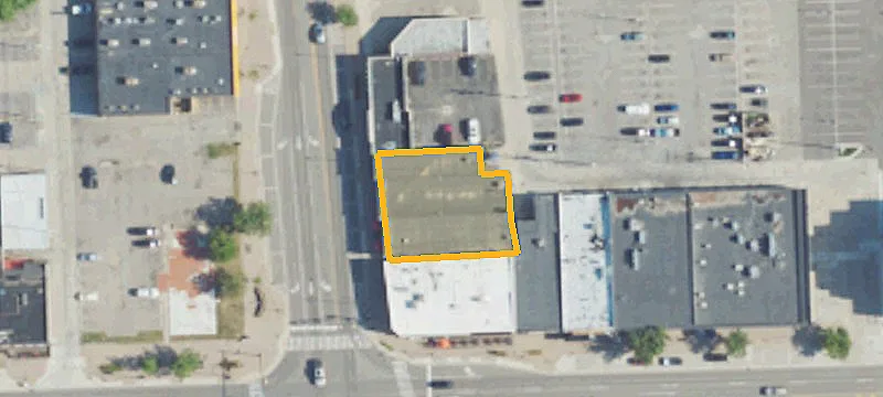 30 Main St