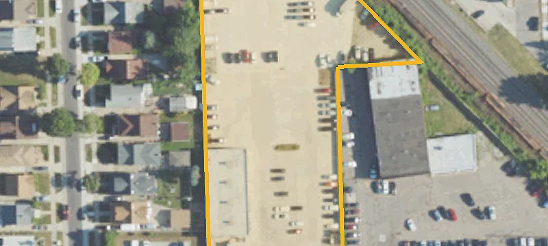 15010 Warren Ave