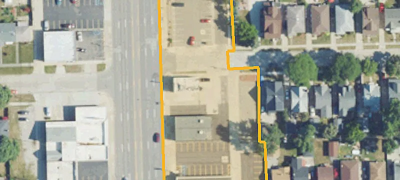 24662 Van Dyke Ave