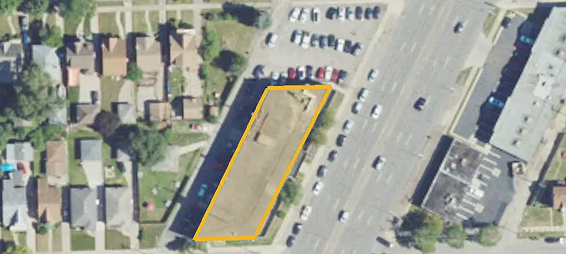 15063 Gratiot Ave