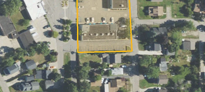 2312 Pne Lk Ave