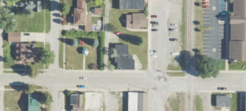 204 3rd St