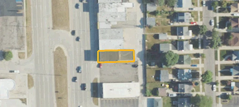 2735 Ft St