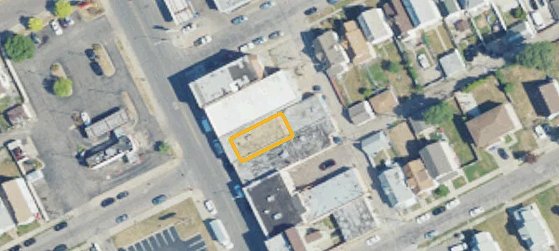 8848 Joseph Campau St
