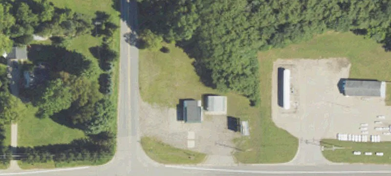 1585 17th Mile Rd